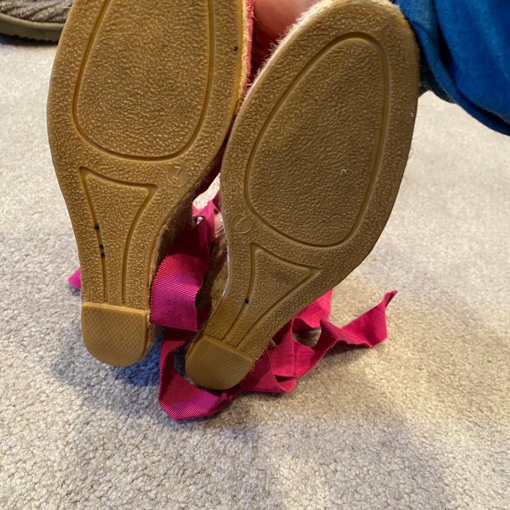 Adorable Coach Wedges - Picture 5 of 5